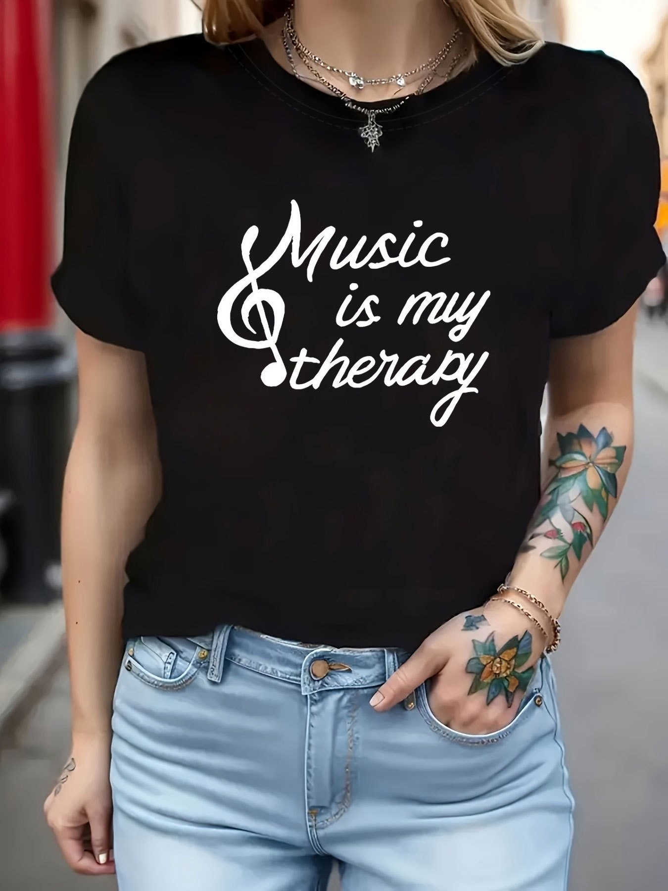 Summer Clothing Must Haves - Plus size women's short sleeve T-shirt